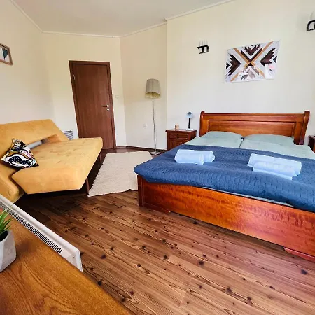 Mountain Cedar Pine 1 Bedroom Near Gondola * Bansko