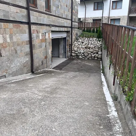 Mountain Cedar Pine 1 Bedroom Near Gondola Bansko