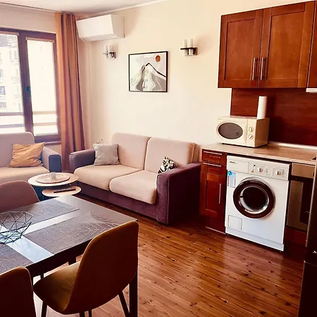 Mountain Cedar Pine 1 Bedroom Near Gondola Bansko